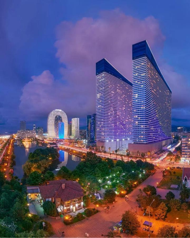 Orbi City Batumi With Sea View Екстериор снимка
