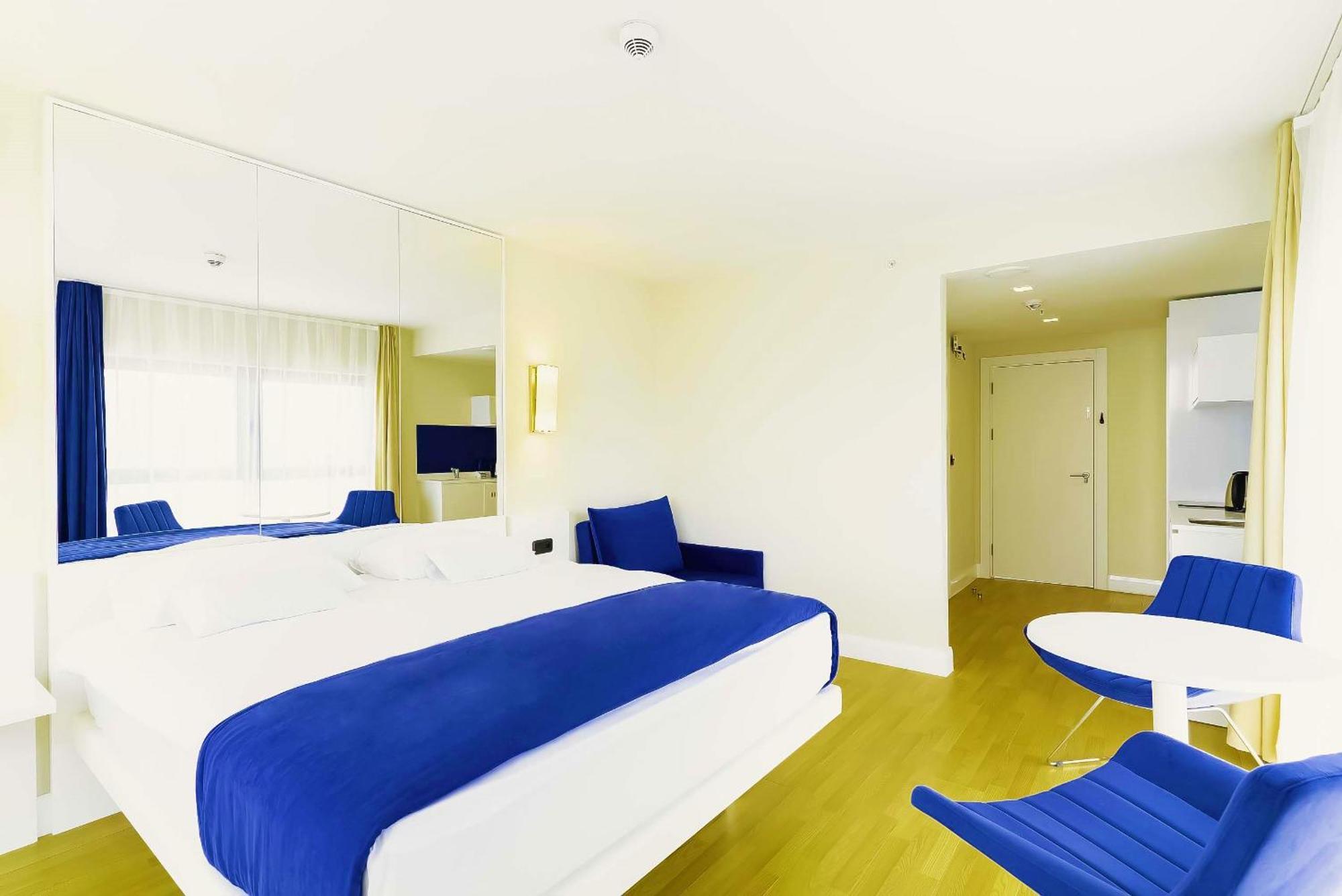 Orbi City Batumi With Sea View Екстериор снимка
