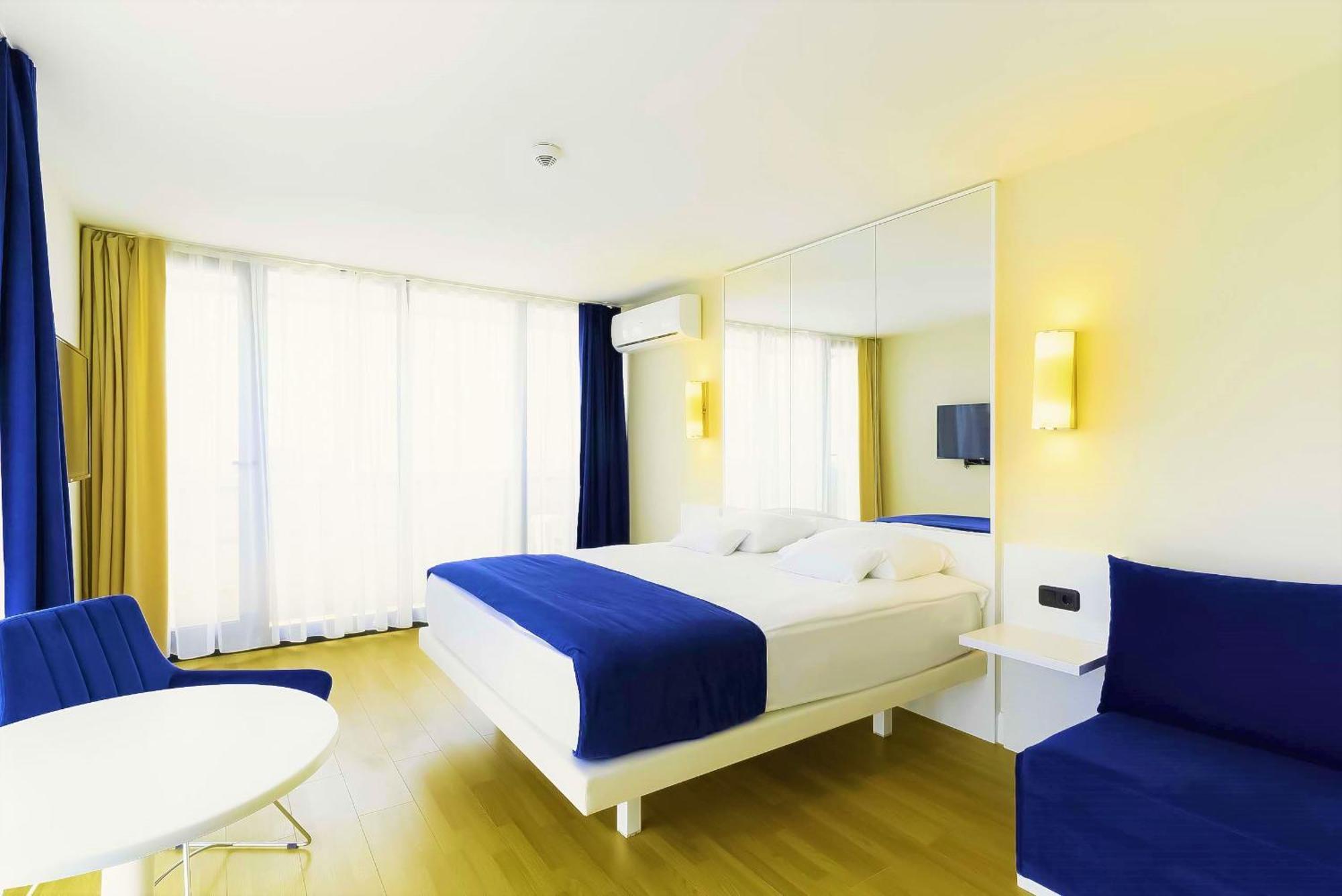 Orbi City Batumi With Sea View Екстериор снимка